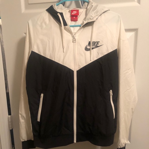 nike raincoat